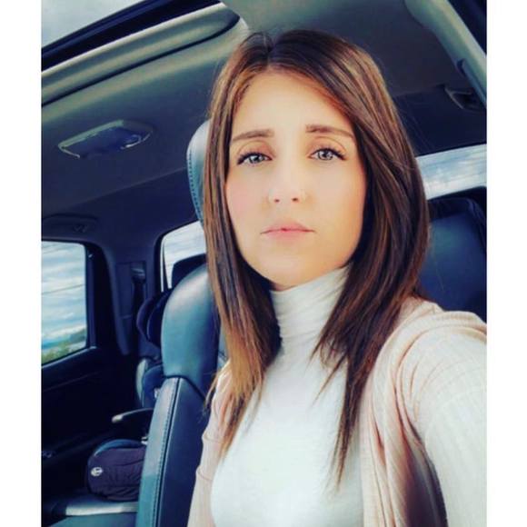 Meet your Posher, Charlene - Picture 1 of 1